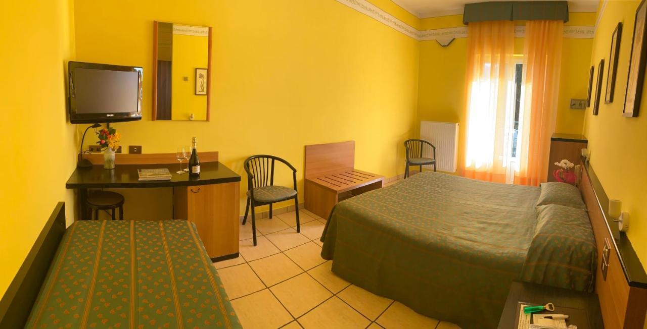 Hotel Del Fiume Каннобио Экстерьер фото