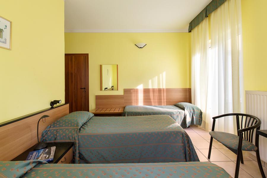 Hotel Del Fiume Каннобио Экстерьер фото